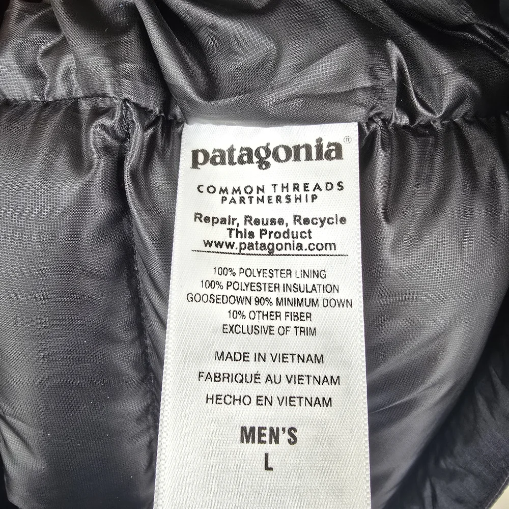 Patagonia Black Puffer Vest - Picture 5 of 6